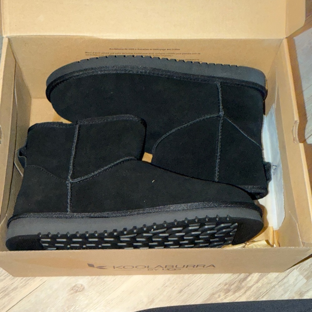 Koolaburra Black Suede Mid Ankle Boots